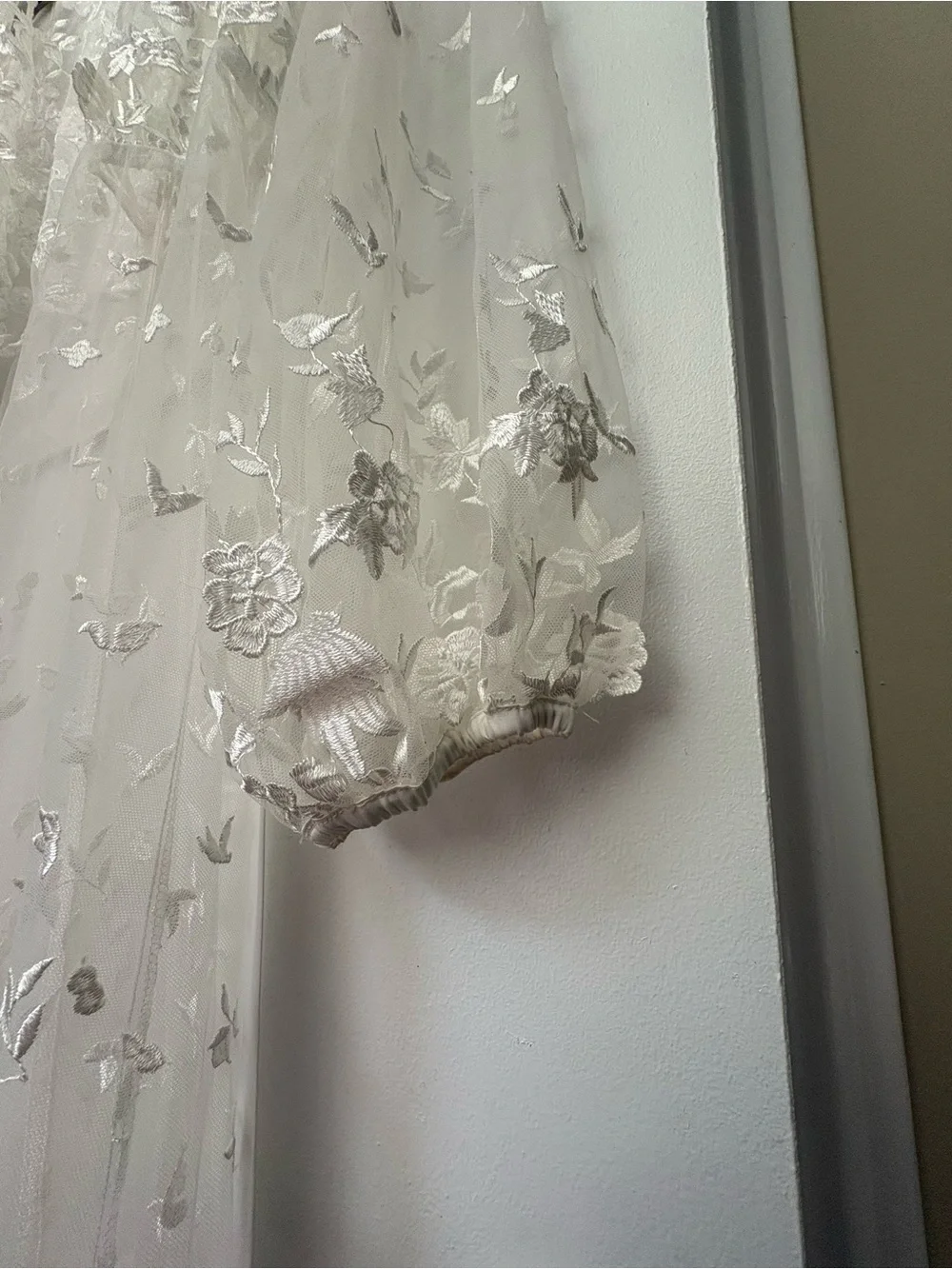 White Embroidered Bridal Robe - Picture 3 of 4